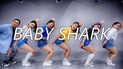 Baby Shark Dance